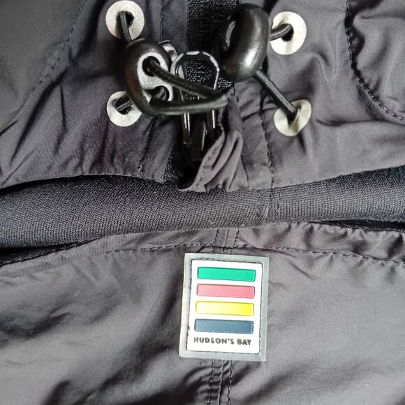 Hudson's Bay Golf Canada Zip-up Light Jacket - Picture 6 of 9